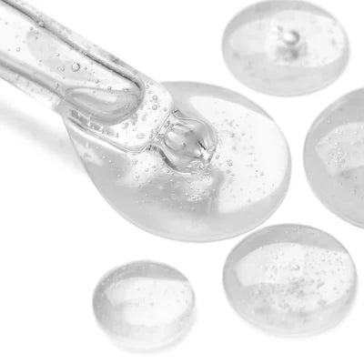 By Valenti Italian skincare Aqua B3 10% niacinamide serum close up